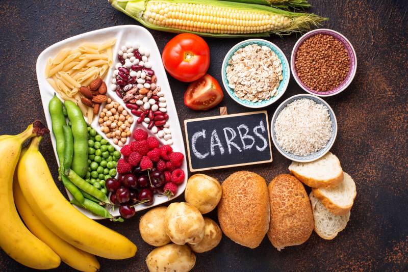 Fresh and healthy fruits, vegetables, grains, and legumes for low-carb diets supporting weight and diabetes management.